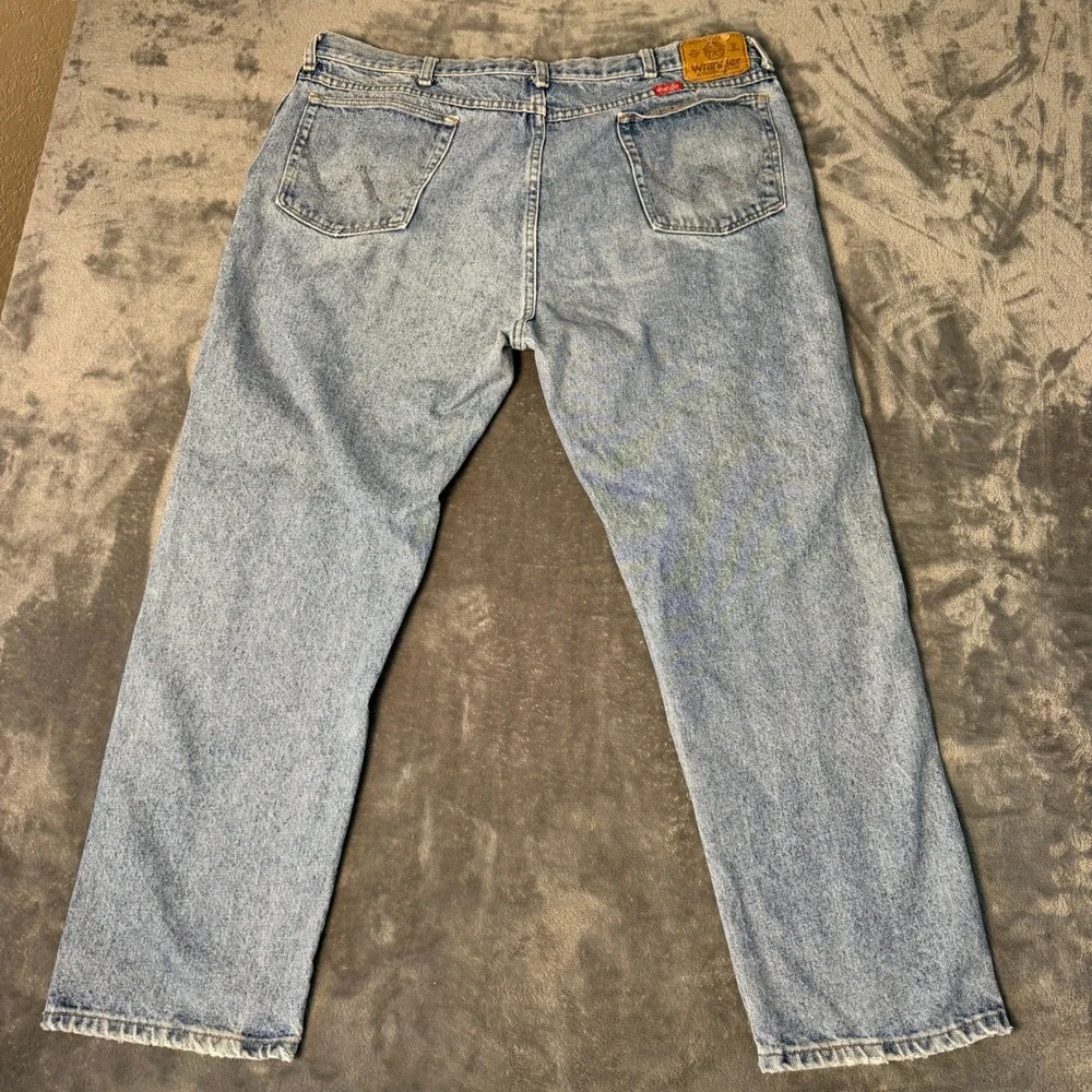 Vintage Wrangler Mens 42x30 Light Wash Straight Leg Denim Jeans USA Made *STAINS